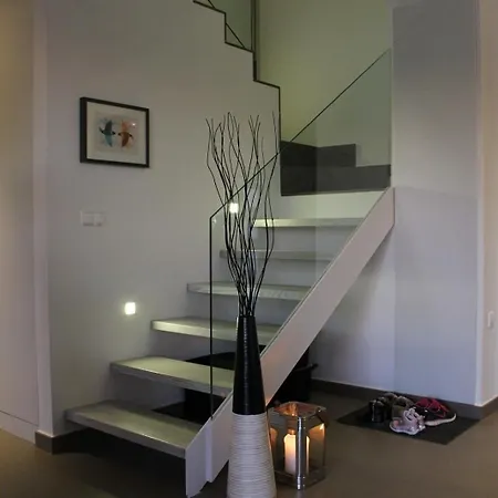 Pmt20 - Private With Large Pool Villa *